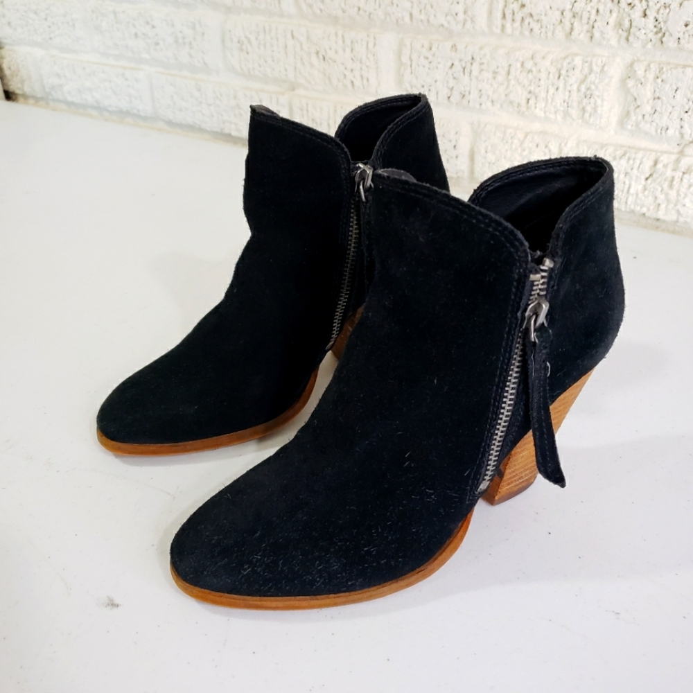 Dolce Vita Sibil Suede Ankle Bootie - Picture 1 of 8